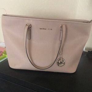Michael Kors tote ⚡️